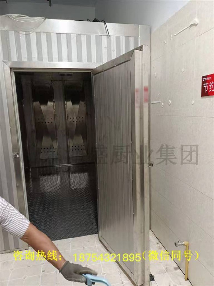 大型醒發(fā)室安裝現(xiàn)場(chǎng)，用于醒發(fā)饅頭、包子之類(lèi)的面食